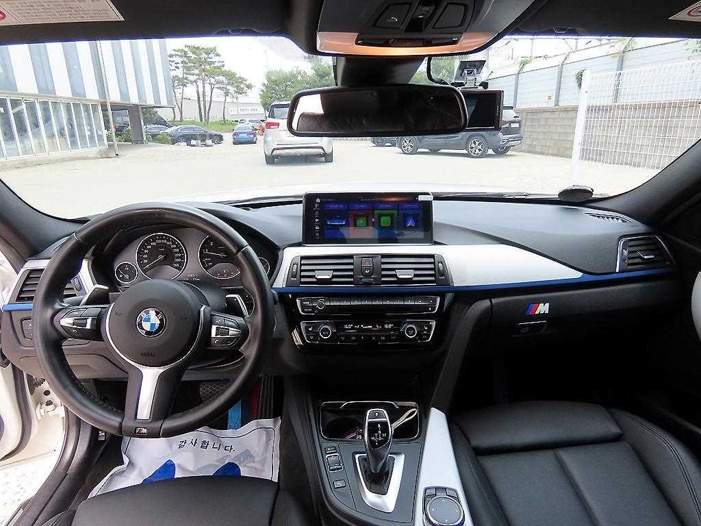 BMW 3시리즈 3시리즈 (F30) 320i 럭셔리 이미지 7