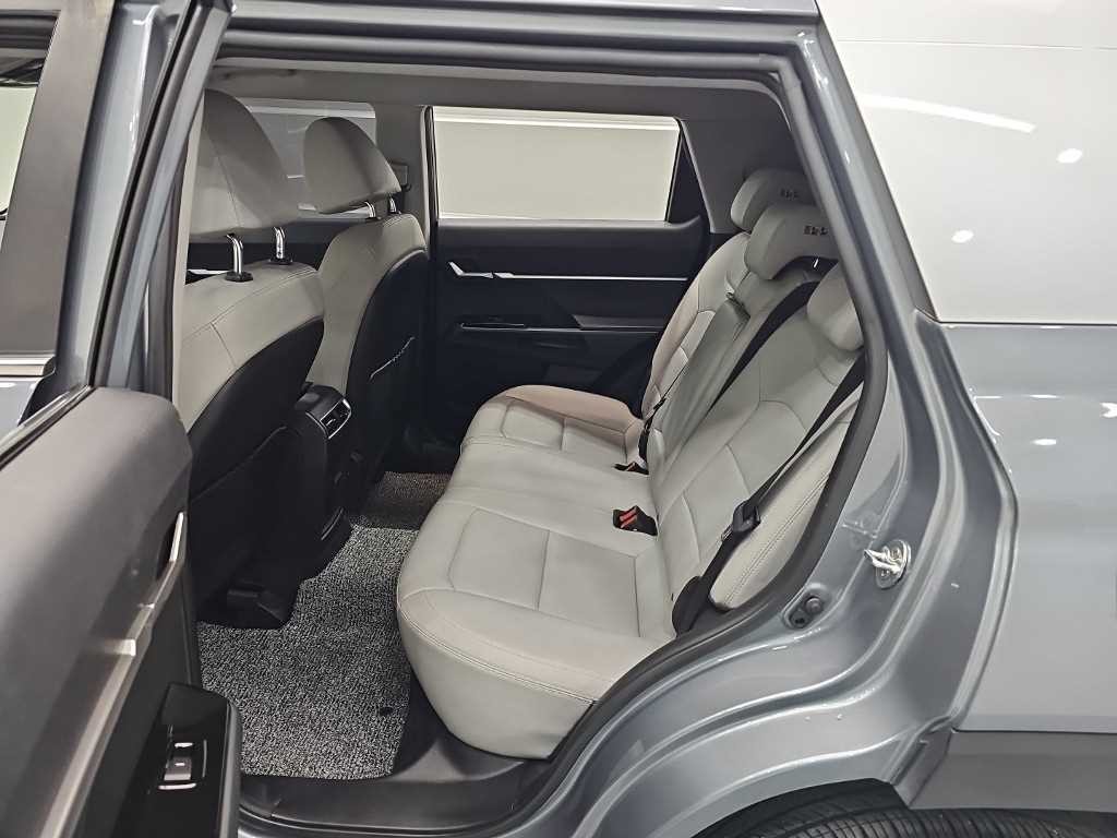 KG모빌리티(쌍용) 토레스 1.5 GDI-T 2WD T5 이미지 12