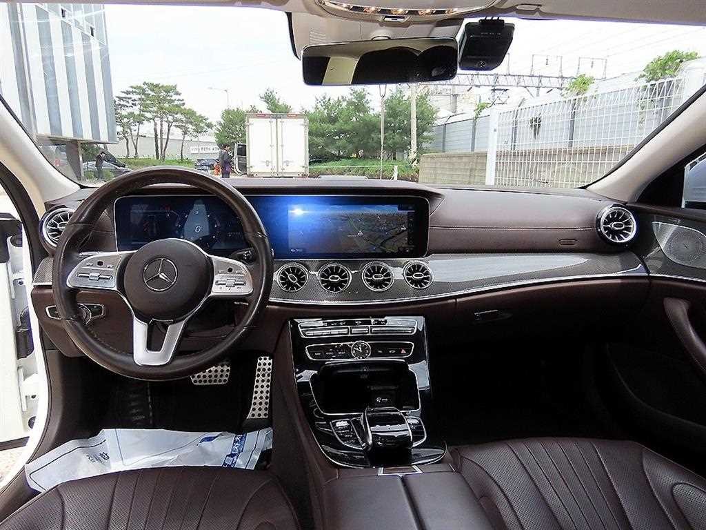 벤츠 CLS 클래스 CLS클래스 C257 CLS 400d 4MATIC AMG Line 이미지 7