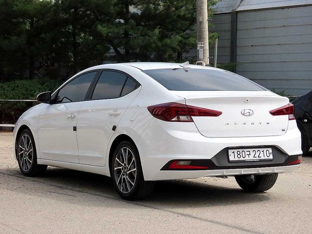 현대 아반떼 더 뉴 아반떼 AD 1.6 스마트 초이스 이미지 3