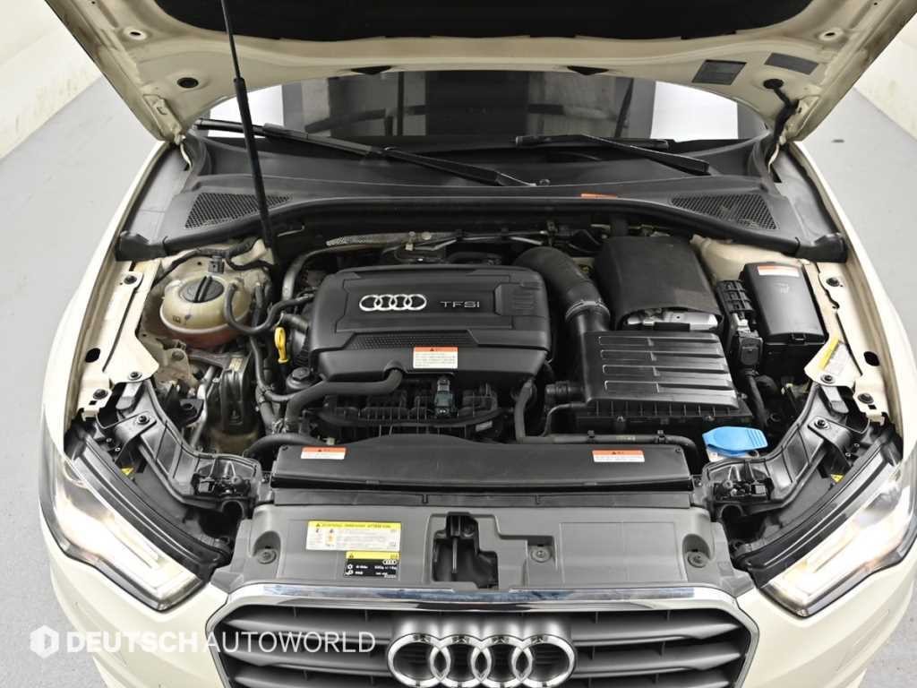 아우디 A3 뉴 A3 35 TFSI 다이나믹 이미지 6