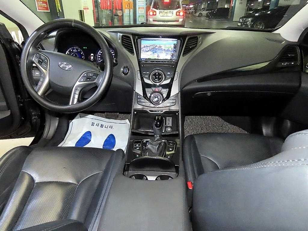 현대 그랜저 그랜저 HG HG300 EXCLUSIVE 이미지 10