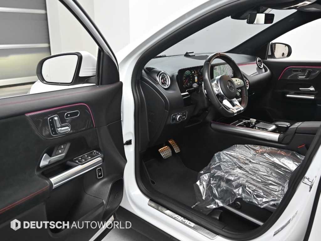 벤츠 GLA 클래스 GLA클래스 H247 GLA45 AMG 4MATIC + 이미지 11