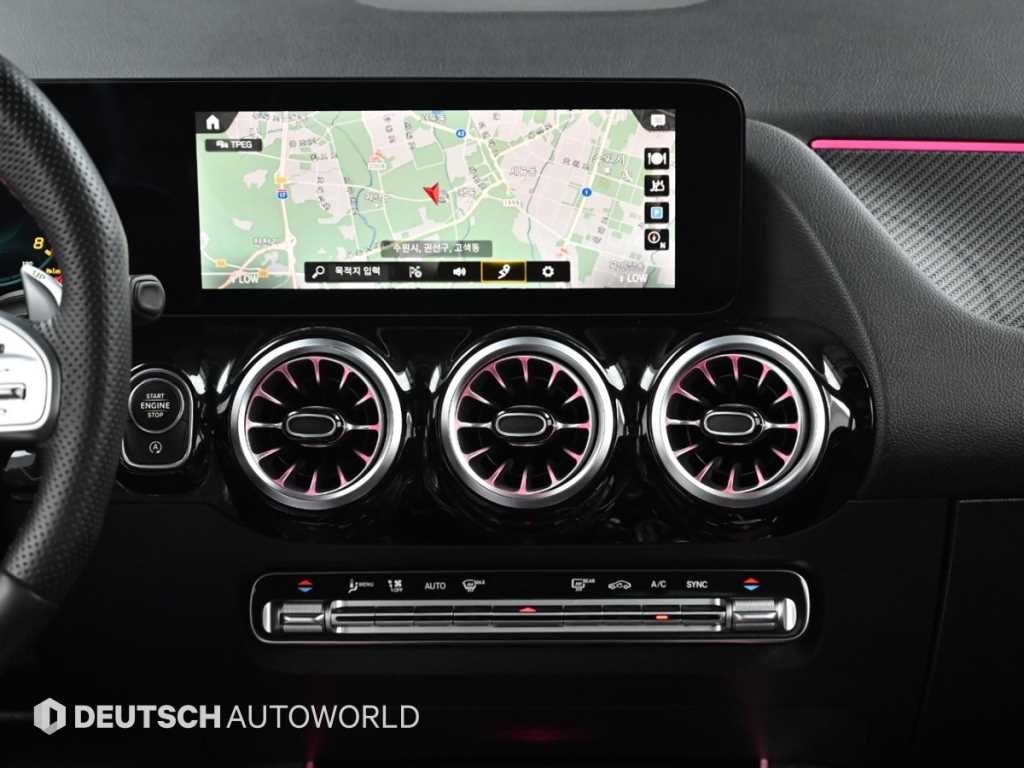 벤츠 GLA 클래스 GLA클래스 H247 GLA45 AMG 4MATIC + 이미지 14