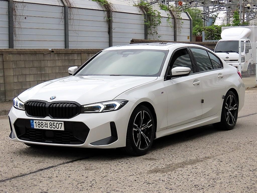 BMW 3시리즈 3시리즈 (G20) 320d M 스포츠 이미지 2