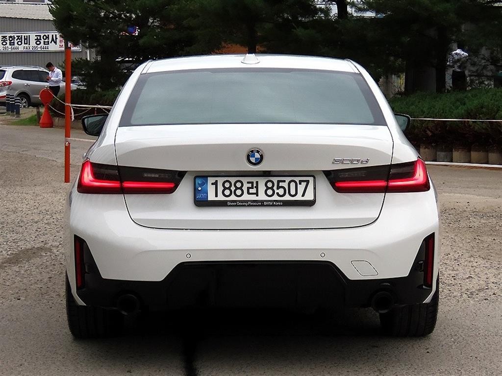 BMW 3시리즈 3시리즈 (G20) 320d M 스포츠 이미지 4