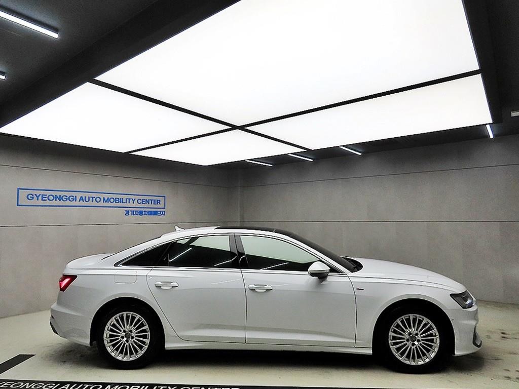 아우디 A6 A6 (C8) 40 TDI 콰트로 프리미엄 이미지 2