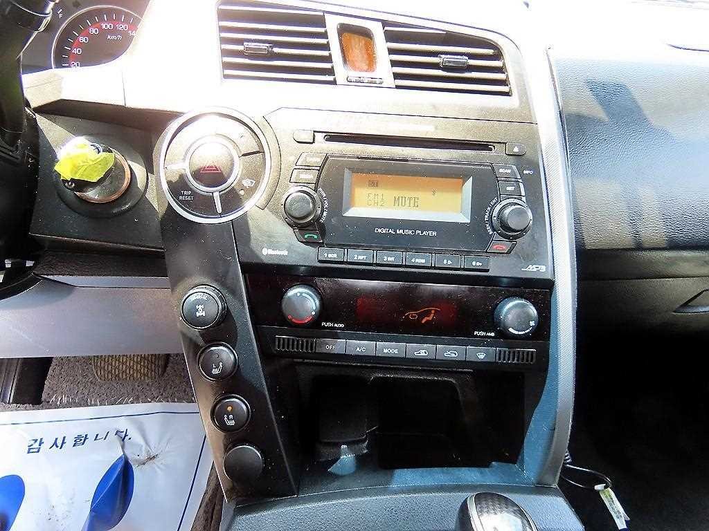 KG모빌리티(쌍용) 코란도 코란도스포츠 디젤 4WD CX7 패션 이미지 12