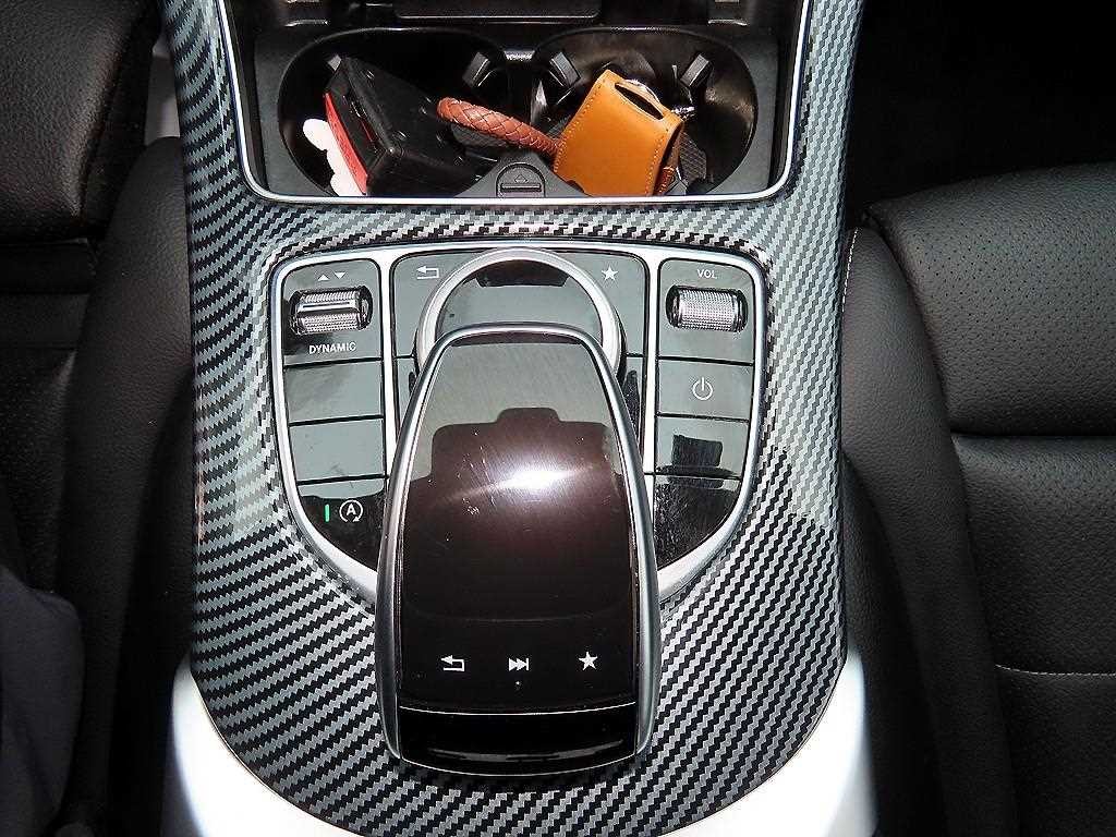 벤츠 C 클래스 C클래스 W205 C200 아방가르드 이미지 14
