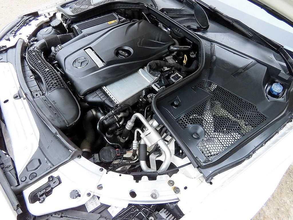 벤츠 C 클래스 C클래스 W205 C200 아방가르드 이미지 19