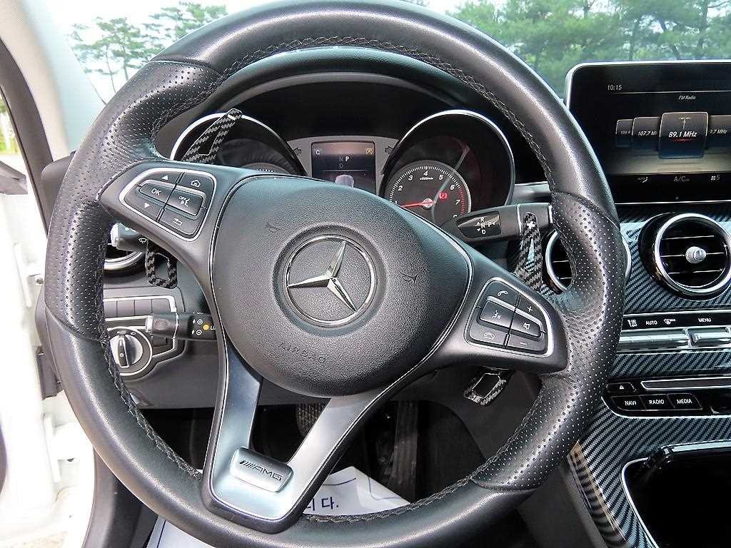 벤츠 C 클래스 C클래스 W205 C200 아방가르드 이미지 8
