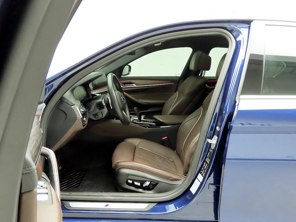BMW 5시리즈 5시리즈 (G30) 530i M 스포츠 플러스 이미지 11