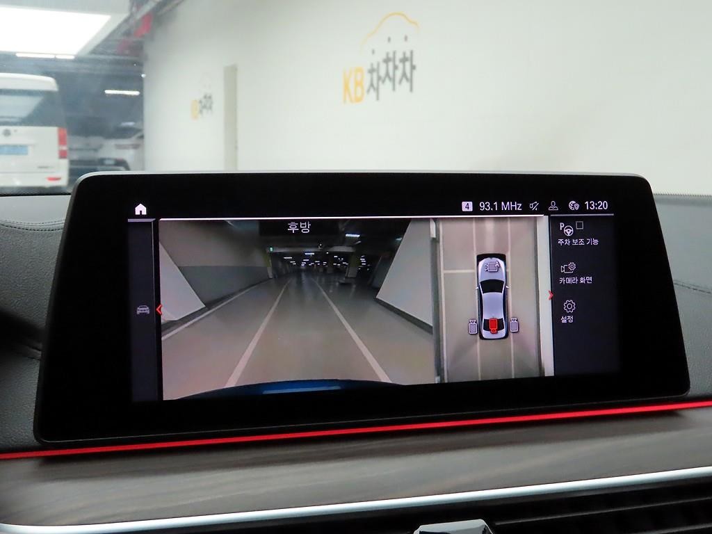 BMW 5시리즈 5시리즈 (G30) 530i M 스포츠 플러스 이미지 13