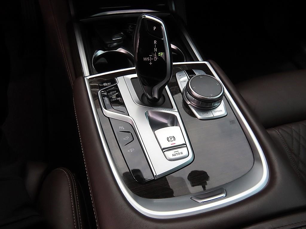 BMW 7시리즈 7시리즈 (G11) 740Li xDrive 디자인 퓨어 엑설런스 이미지 11