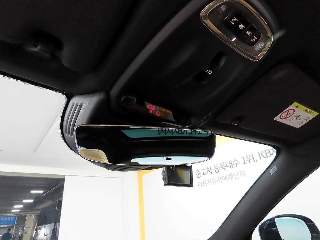 볼보 XC60 XC60(2세대) D5 AWD 인스크립션 이미지 16
