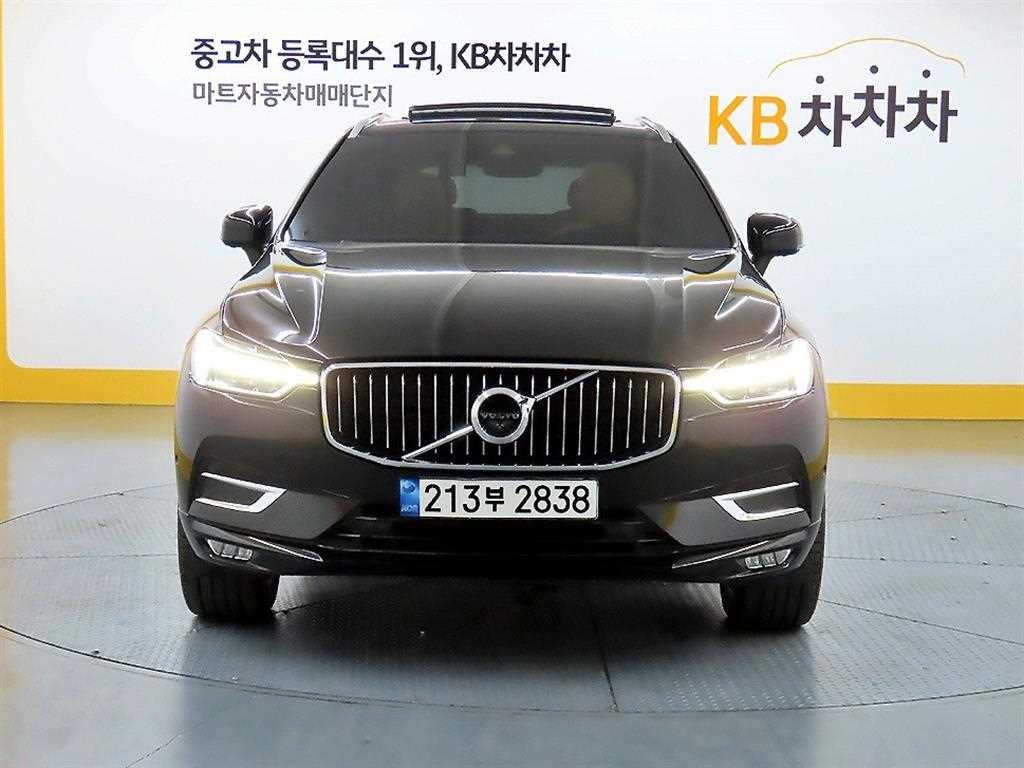 볼보 XC60 XC60(2세대) D5 AWD 인스크립션 이미지 2