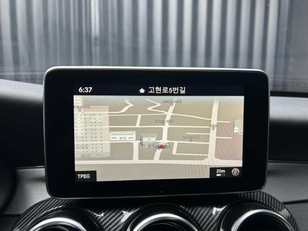 벤츠 C 클래스 C클래스 W205 C200 아방가르드 이미지 13