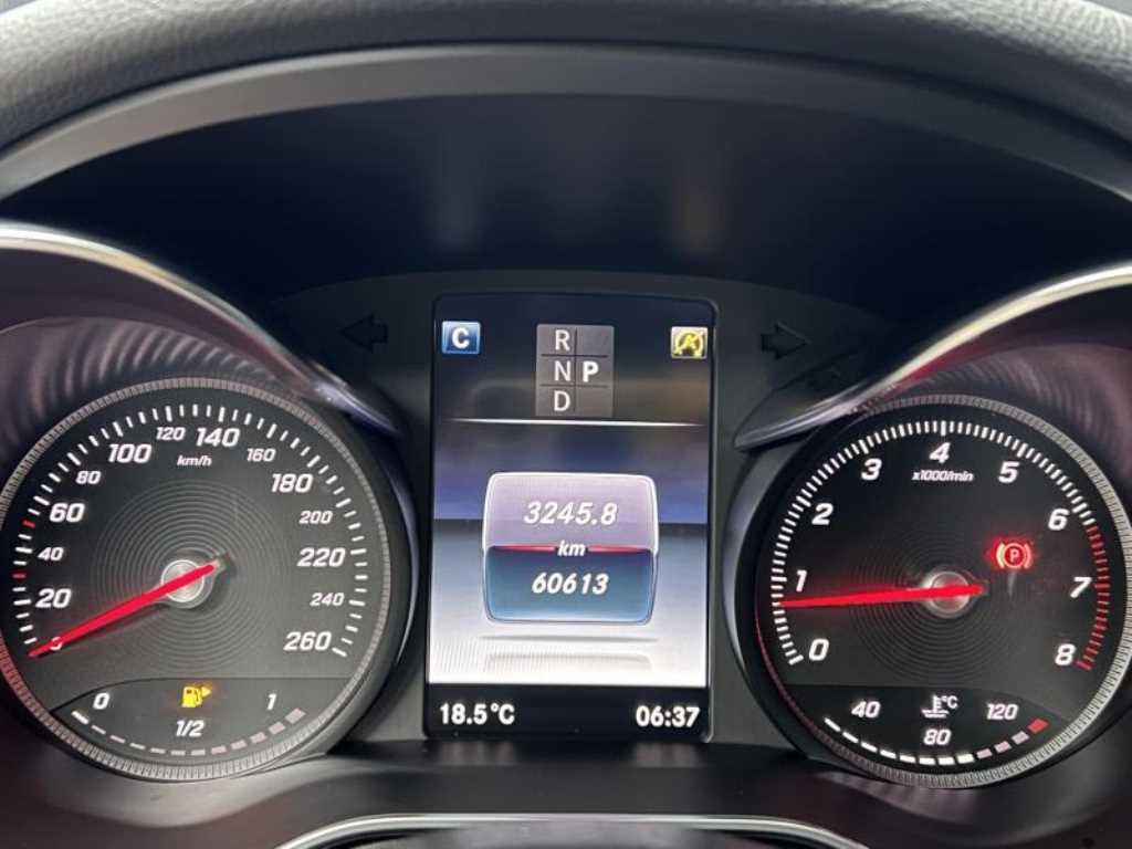 벤츠 C 클래스 C클래스 W205 C200 아방가르드 이미지 16