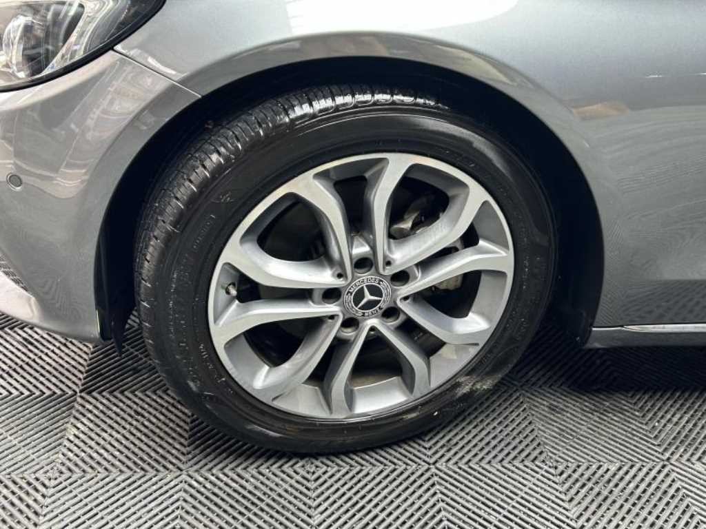 벤츠 C 클래스 C클래스 W205 C200 아방가르드 이미지 18