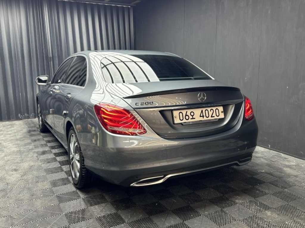 벤츠 C 클래스 C클래스 W205 C200 아방가르드 이미지 4
