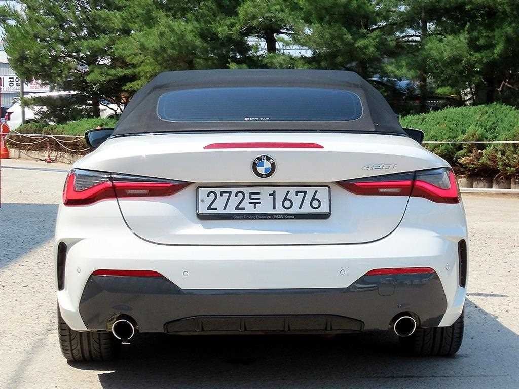 BMW 4시리즈 4시리즈 (G22) 420i 컨버터블 M 스포츠 이미지 4