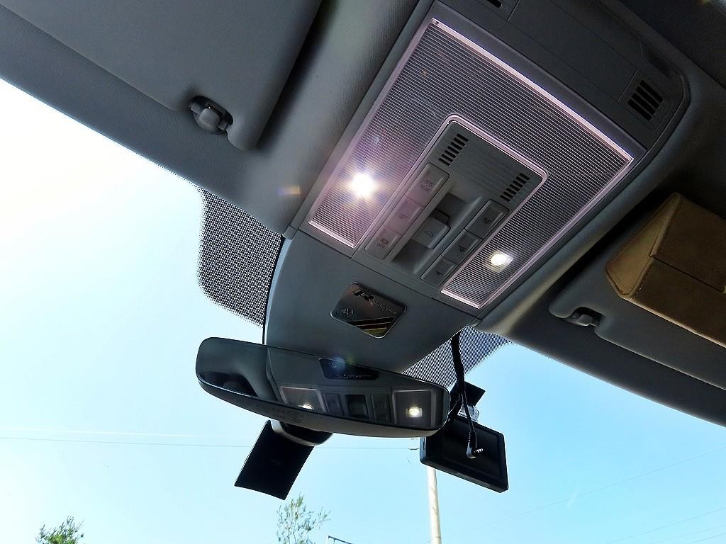 폭스바겐 아테온 2.0 TDI 엘레강스 프레스티지 이미지 15