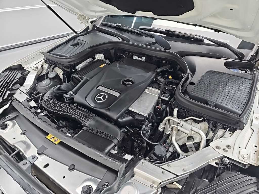 벤츠 GLC 클래스 GLC클래스 X253 GLC 300 4MATIC 쿠페 이미지 5