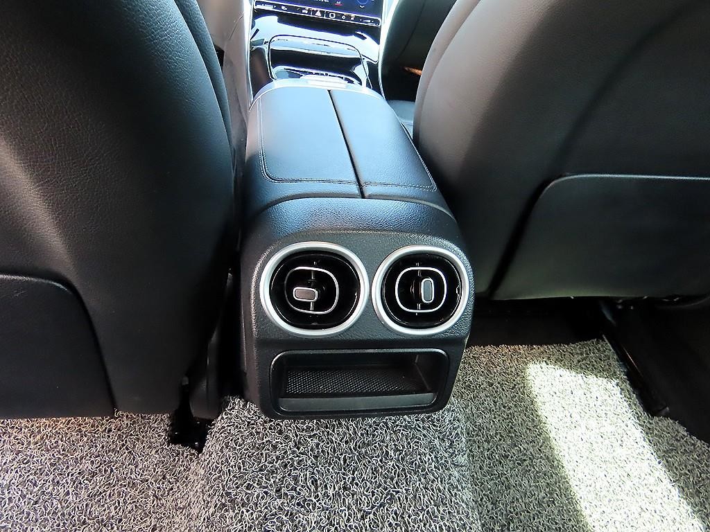 벤츠 C 클래스 C클래스 W206 C200 4MATIC 아방가르드 이미지 16