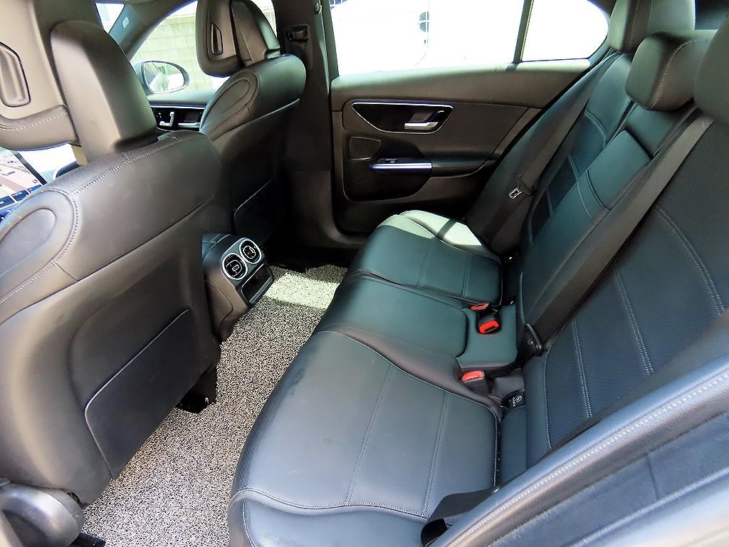 벤츠 C 클래스 C클래스 W206 C200 4MATIC 아방가르드 이미지 6