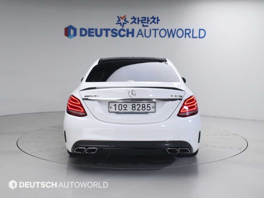 벤츠 C 클래스 C클래스 W205 C63 AMG 이미지 4