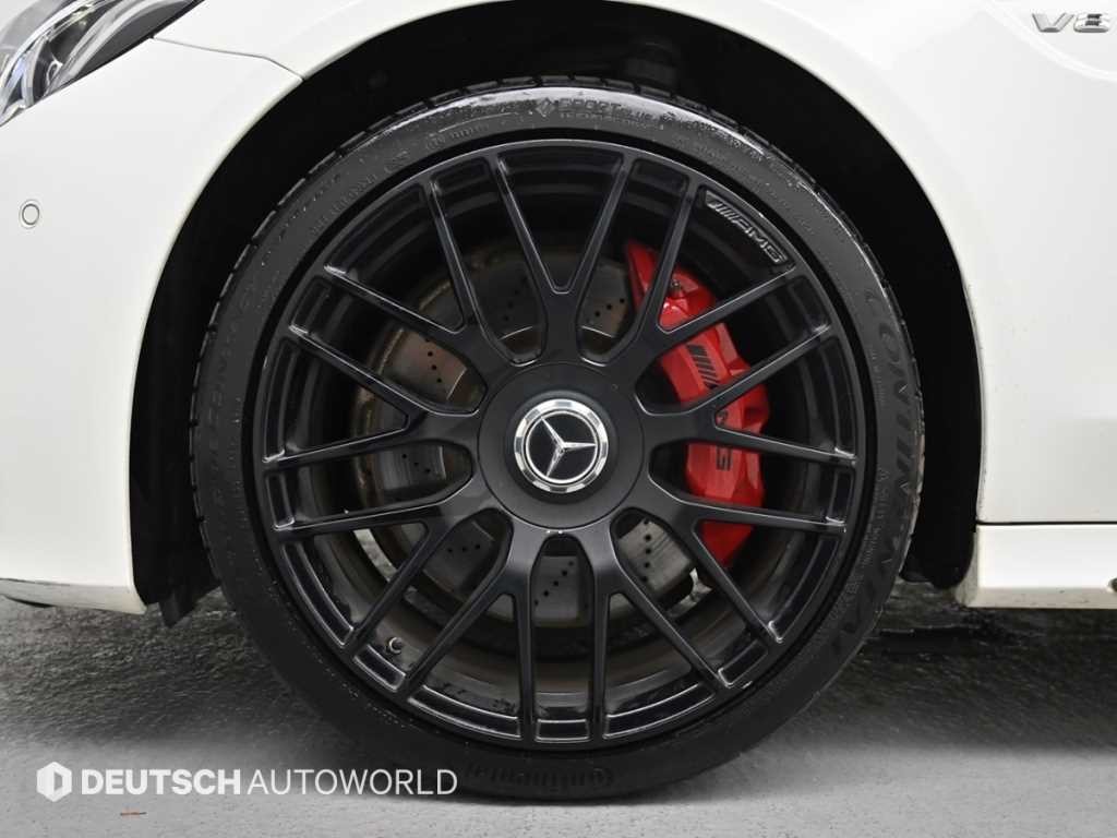 벤츠 C 클래스 C클래스 W205 C63 AMG 이미지 5