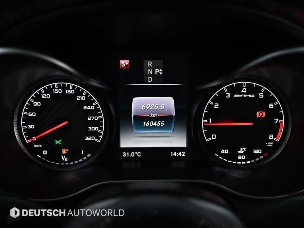 벤츠 C 클래스 C클래스 W205 C63 AMG 이미지 8