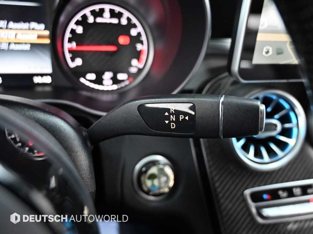 벤츠 C 클래스 C클래스 W205 C63 AMG 이미지 9