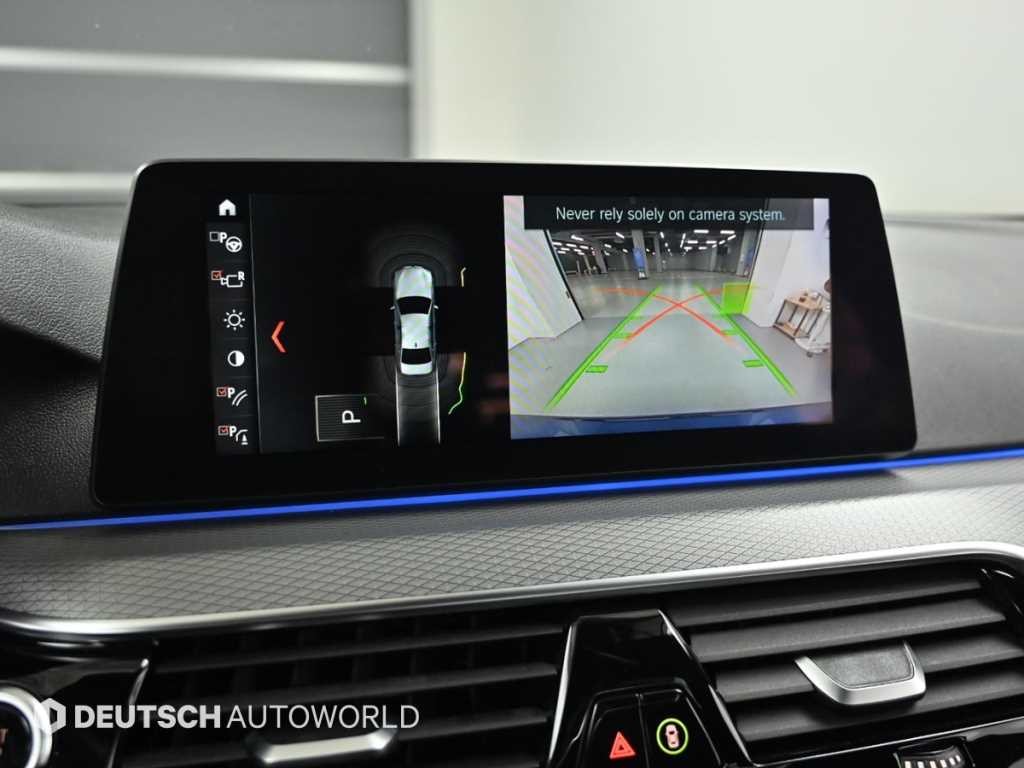 BMW 5시리즈 5시리즈 (G30) 530i xDrive M 스포츠 이미지 15