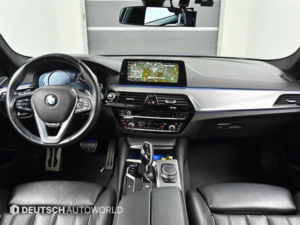 BMW 5시리즈 5시리즈 (G30) 530i xDrive M 스포츠 이미지 7