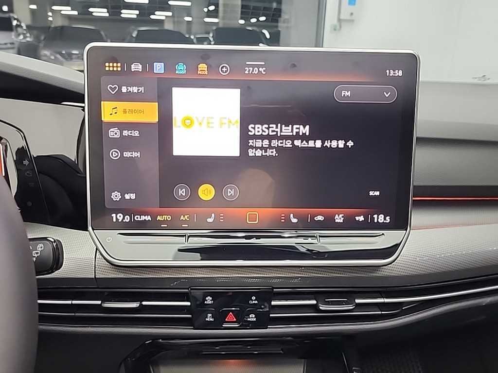 폭스바겐 골프 골프 8세대 2.0 TDI 프레스티지 이미지 11