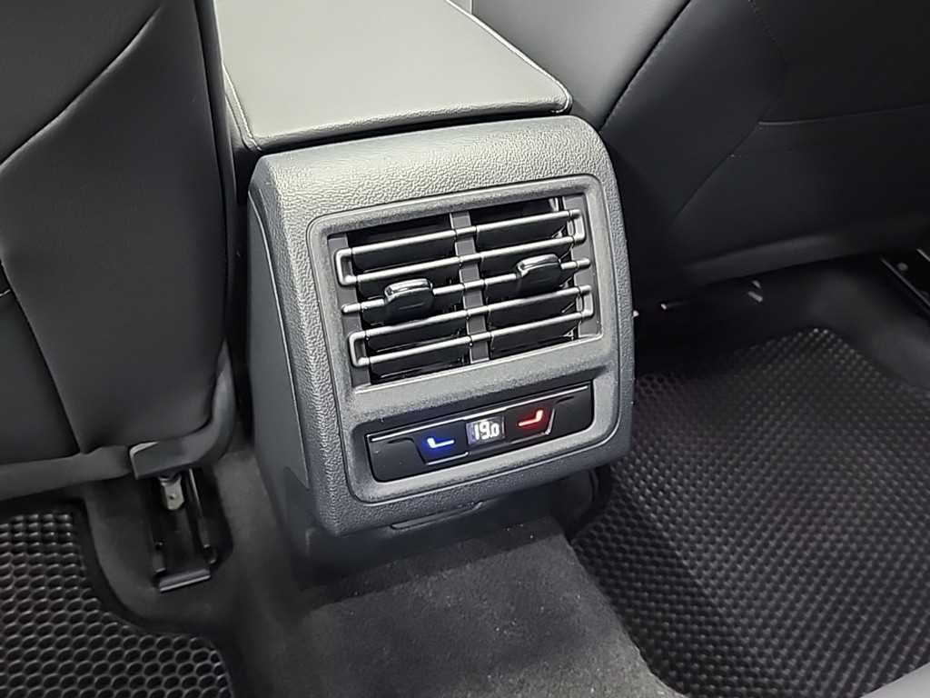 폭스바겐 골프 골프 8세대 2.0 TDI 프레스티지 이미지 14