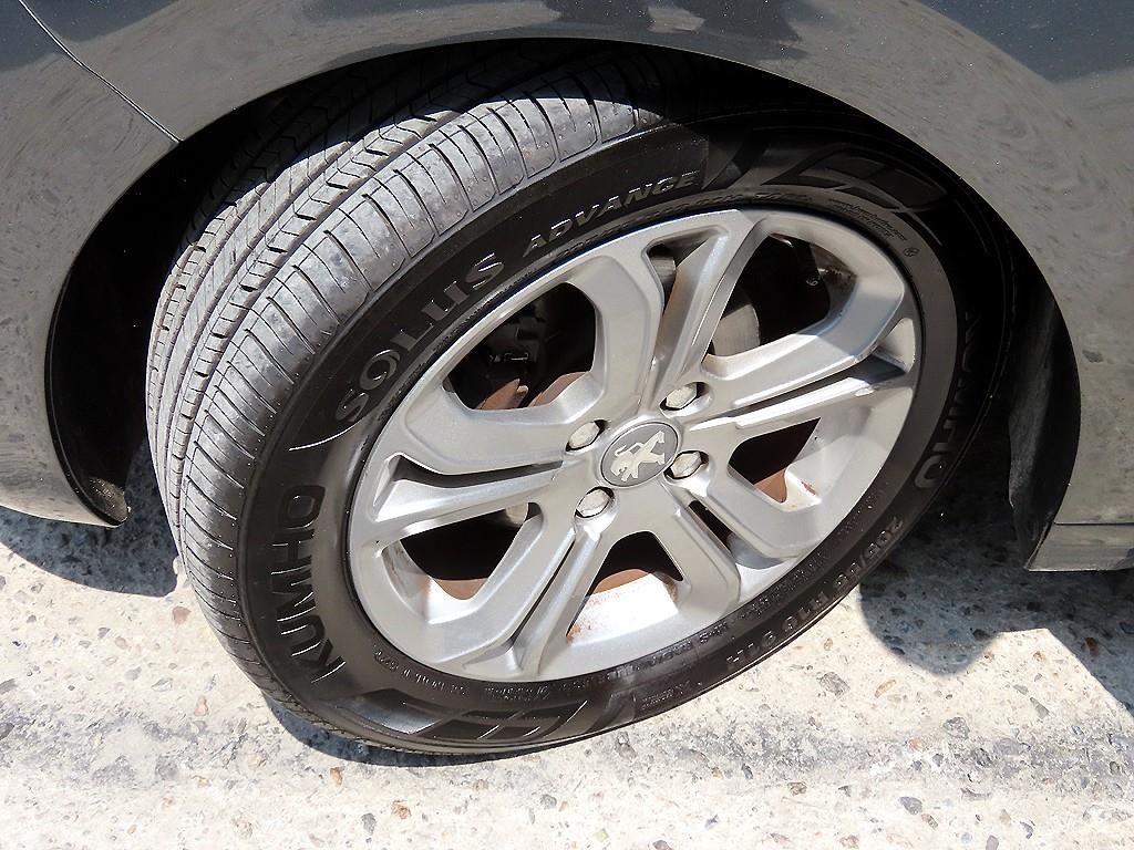 푸조 208 1.6 5도어 이미지 19