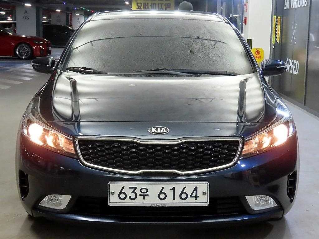 기아 K3 더뉴 K3 1.6 GDI 트렌디 스타일 이미지 2
