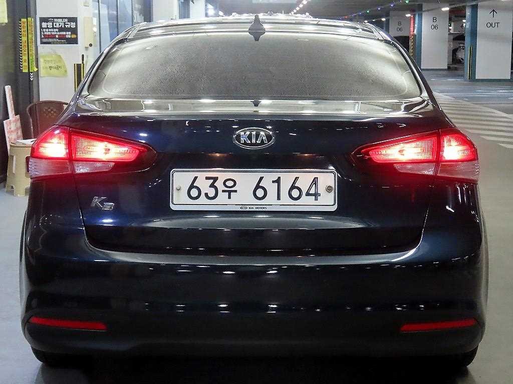 기아 K3 더뉴 K3 1.6 GDI 트렌디 스타일 이미지 5