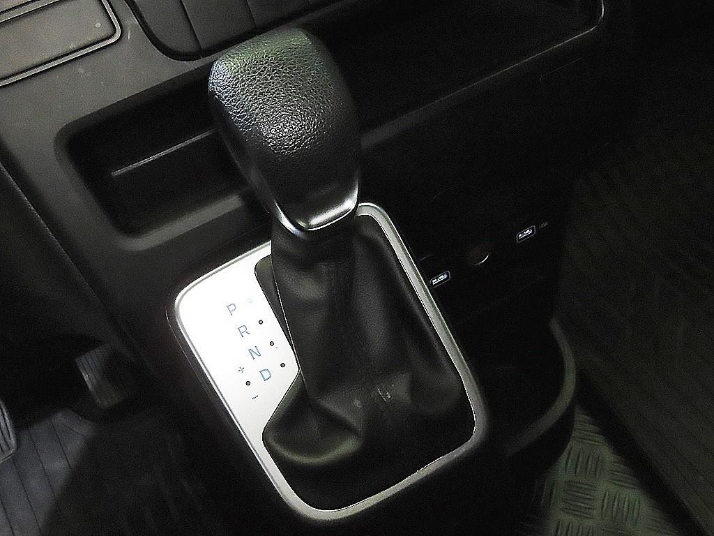 현대 스타리아 2WD 디젤 카고 스마트 3인승 이미지 12