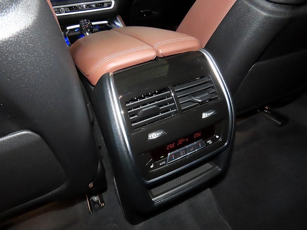 BMW X6 X6 (G06) xDrive 30d M 스포츠 이미지 14
