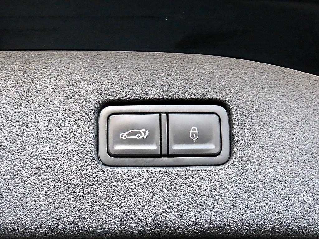 제네시스 G70 더 뉴 G70 슈팅브레이크 가솔린 2.0T 2WD 프리미엄 이미지 16