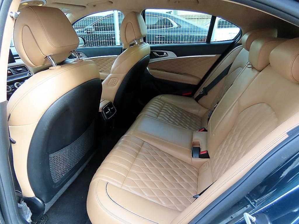 제네시스 G70 더 뉴 G70 슈팅브레이크 가솔린 2.0T 2WD 프리미엄 이미지 6