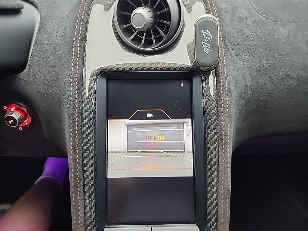 맥라렌 650S 3.8 스파이더 이미지 13