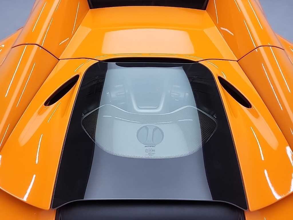 맥라렌 650S 3.8 스파이더 이미지 5