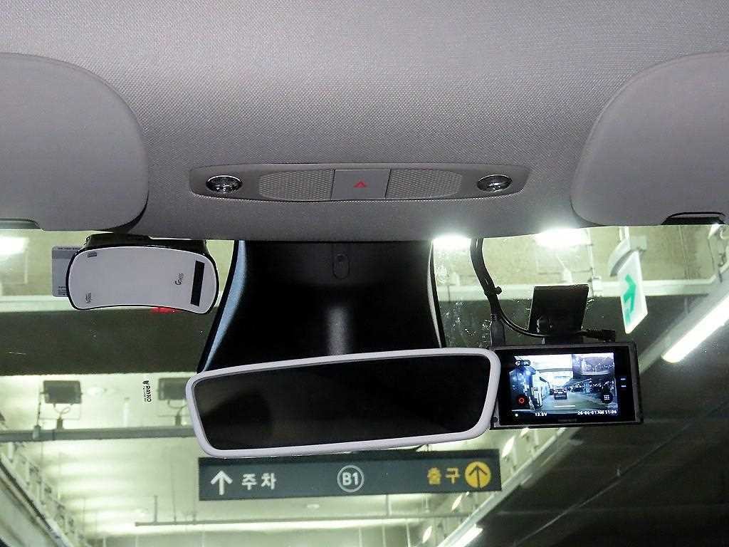 테슬라 모델 Y 퍼포먼스 이미지 15