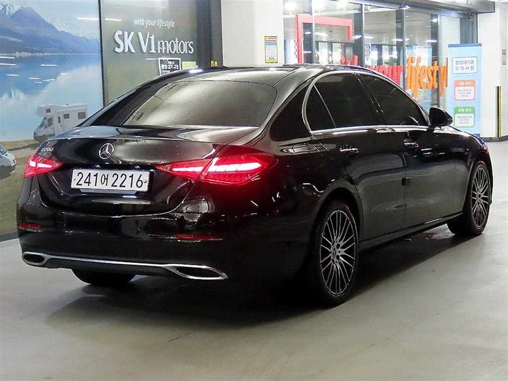 벤츠 C 클래스 C클래스 W206 C200 아방가르드 이미지 4