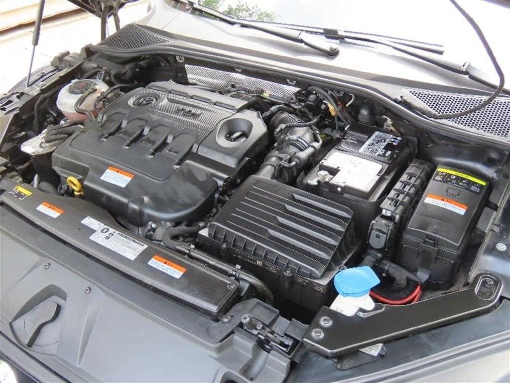 폭스바겐 아테온 2.0 TDI 엘레강스 프레스티지 이미지 20
