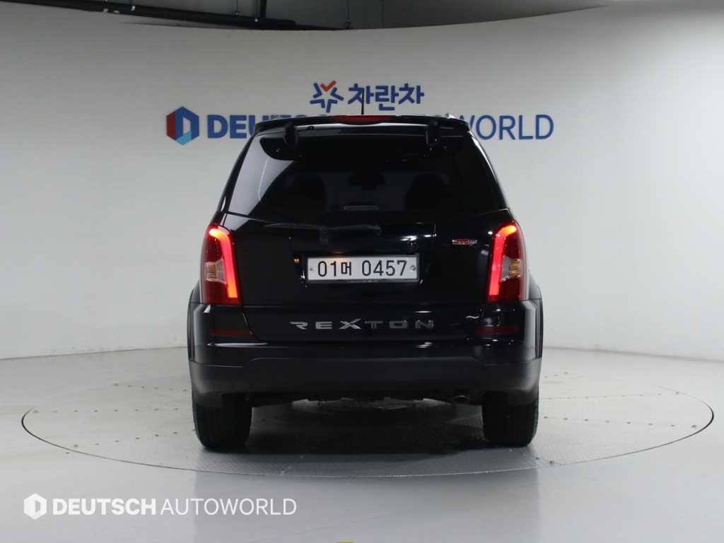 KG모빌리티(쌍용) 렉스턴 렉스턴W 2.2 4WD RX7 프레스티지 이미지 4